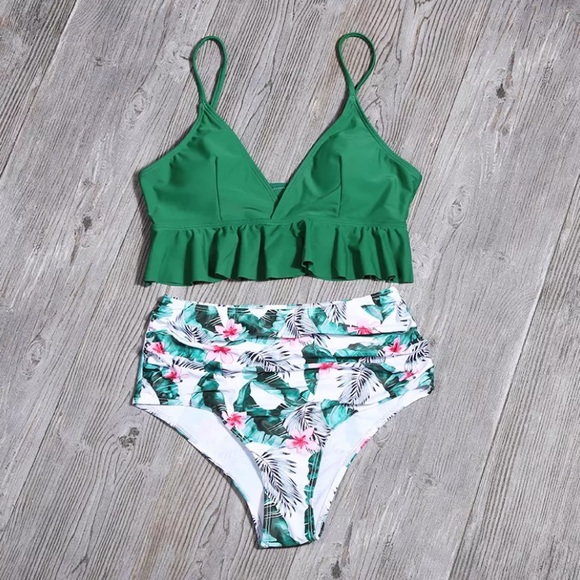 ONE LEFT** High Waisted Floral Print Bikini - Picture 4 of 4
